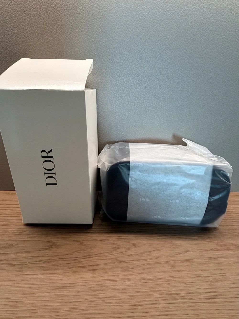 DIOR GWP Black Mesh Makeup Bag Cosmetic Pouch Limited Edition
